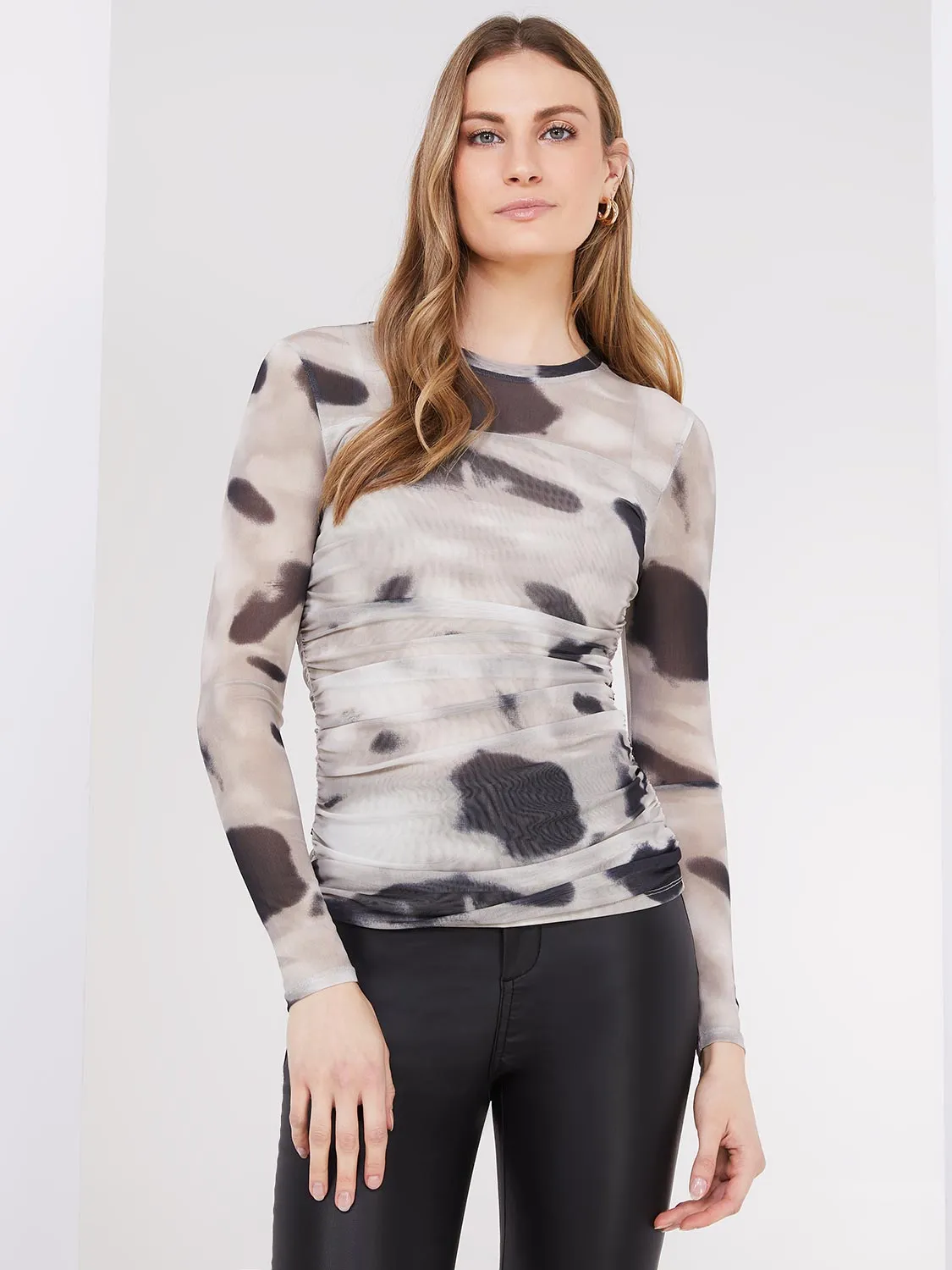 Abstract Print Mesh Top