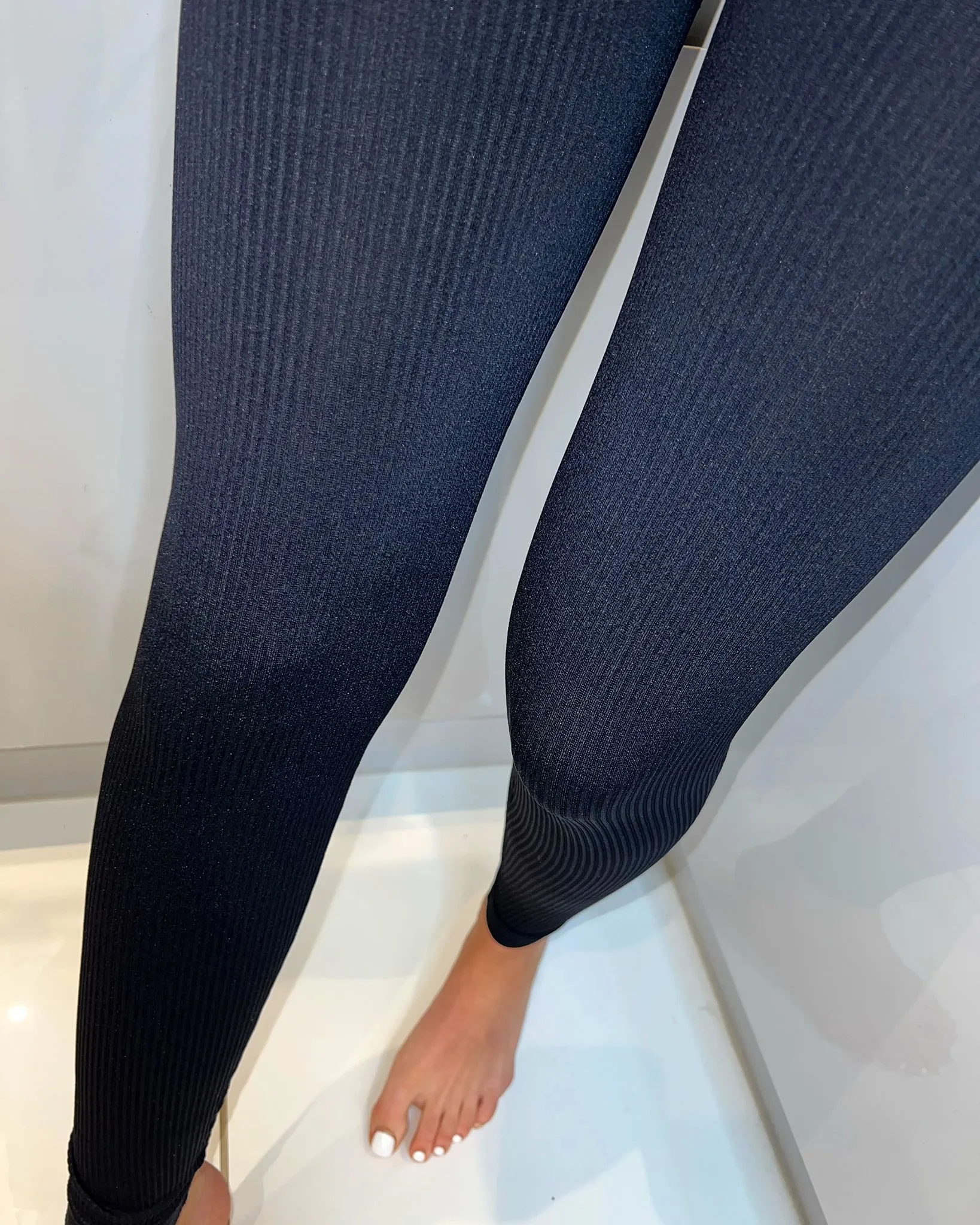 ‘Chrissy’ Black Ribbed Leggings