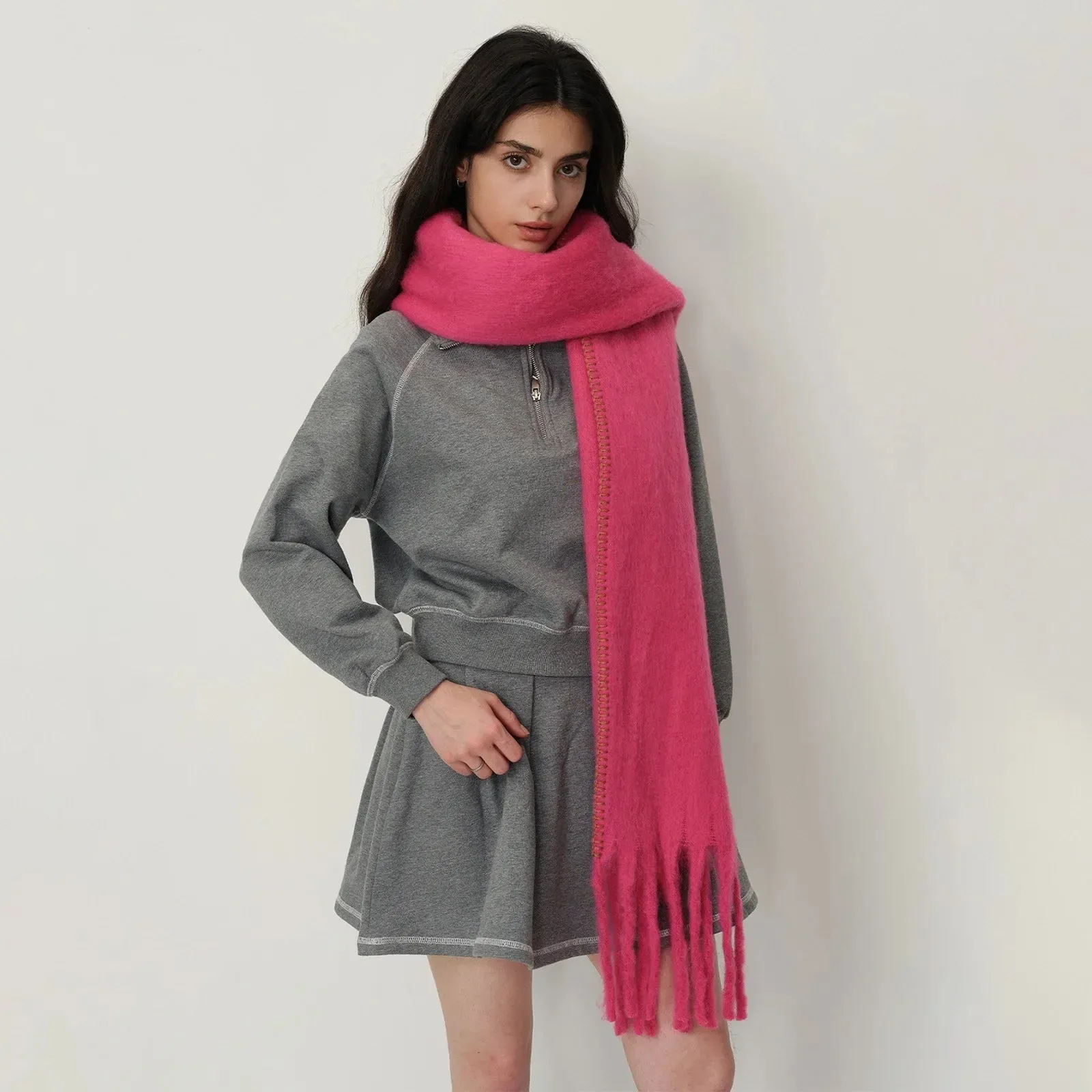 Elegant Minimalist Imitation Cashmere Overlock Scarf