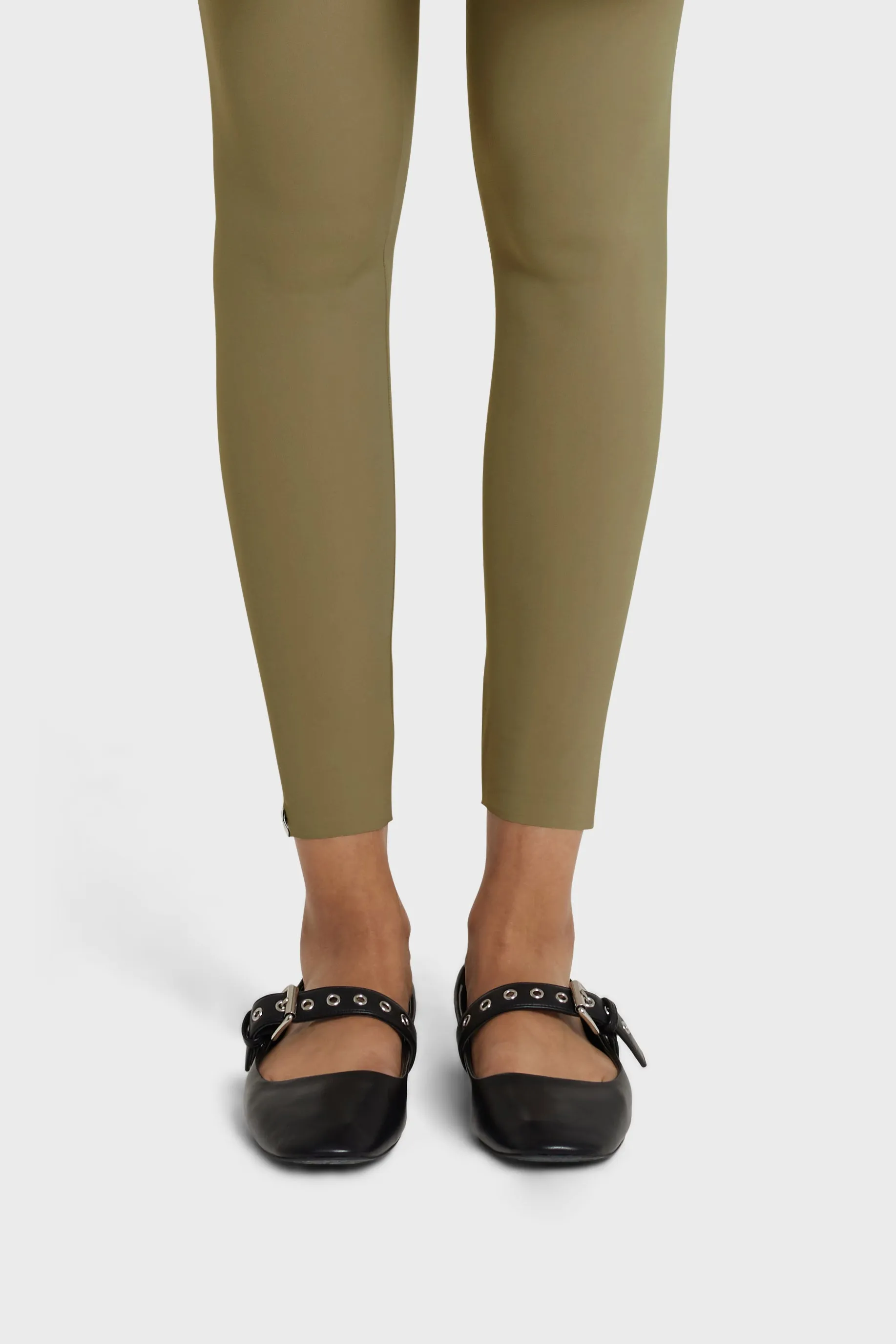 Essential Legging | Khaki Green