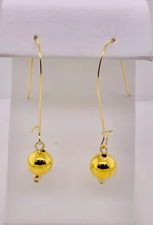 Fashion Earrings.