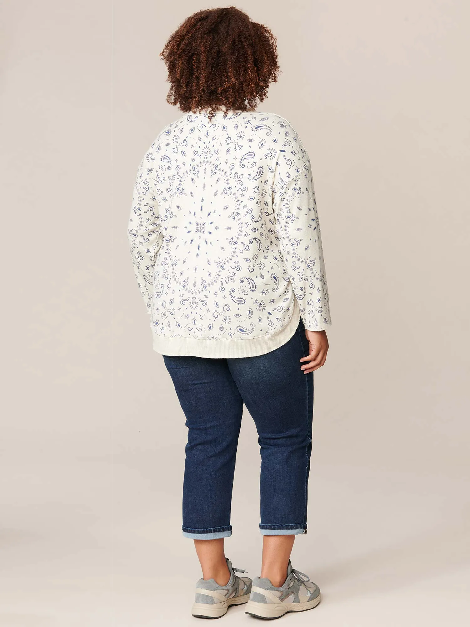 Long Sleeve Boatneck Printed Rounded Hem Plus Knit Top