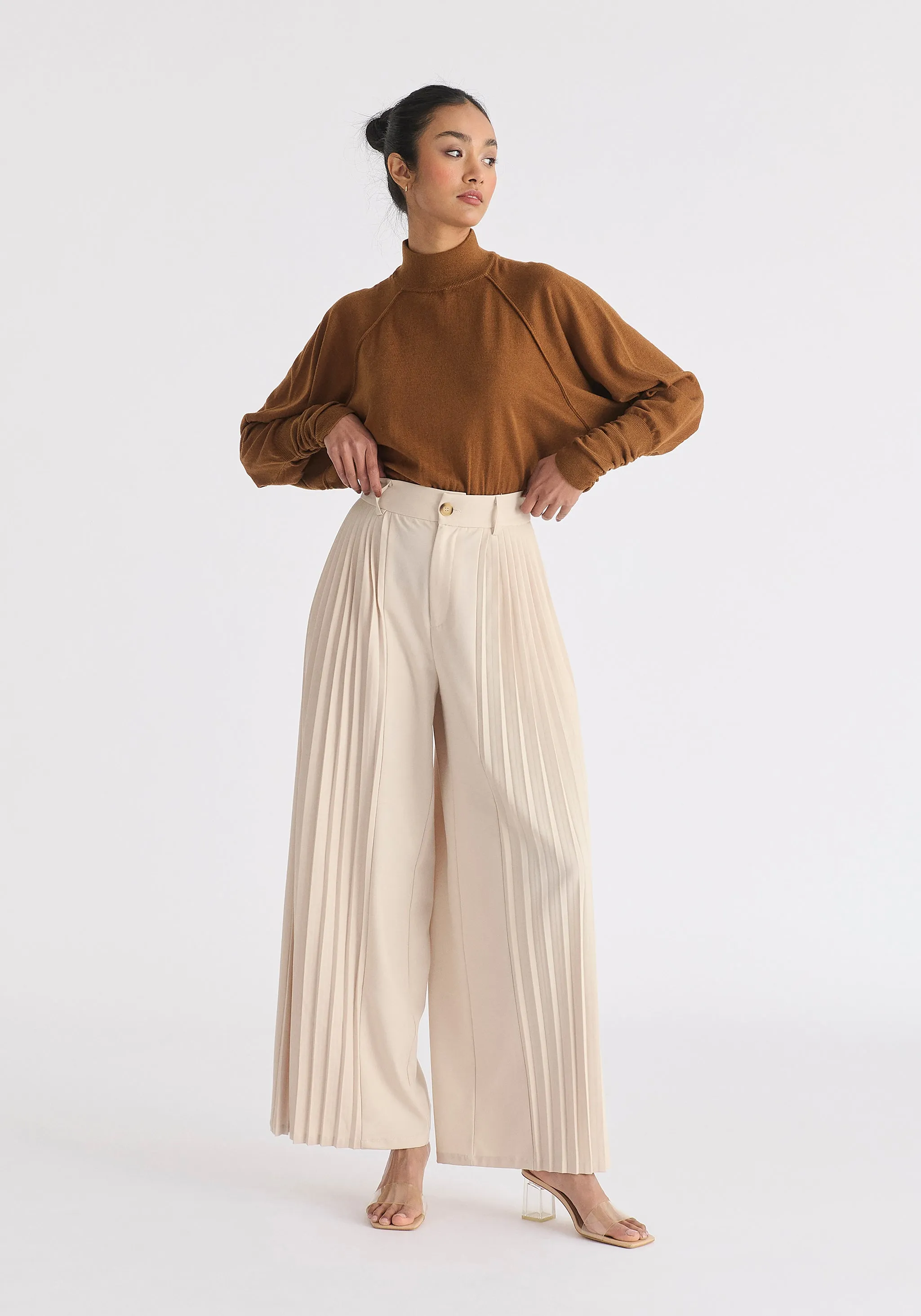 Pleated Wide Leg Trousers