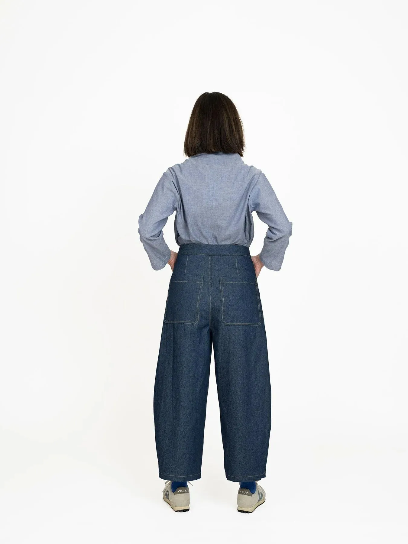 THE ASSEMBLY LINE • Barrel Leg Trousers Sewing Pattern (XS - L)